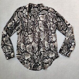 VIOLET&Claire Womens Button Down Shirt Size Medium Snakeskin